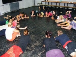 TEATRU PE PAINE, FELIA A VI-a