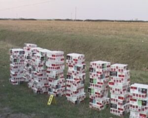 Contrabandişti de ţigări opriţi cu împuşcături!