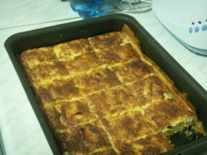 Reteta zilei 10.10.2012 Placinta cu Branza