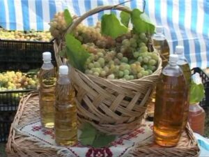 Festivalul vinului şi a parpikaşului la Buziaş